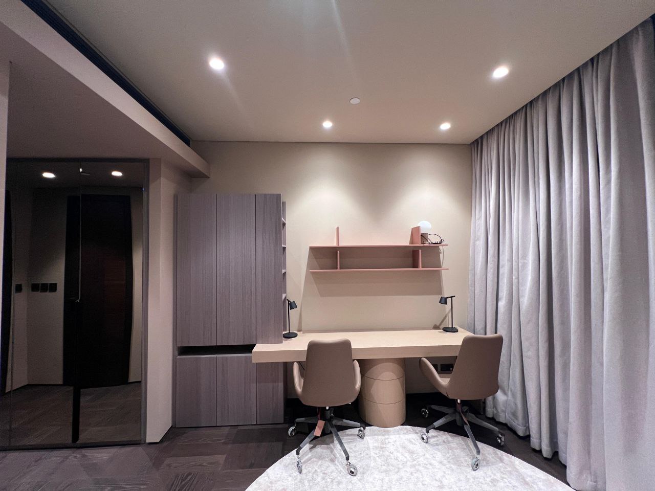 Home office study with fitted desk — Business Bay, Dubai
